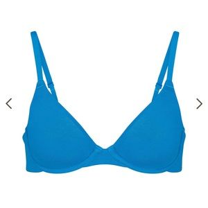 Skims T-Shirt Bra 44A